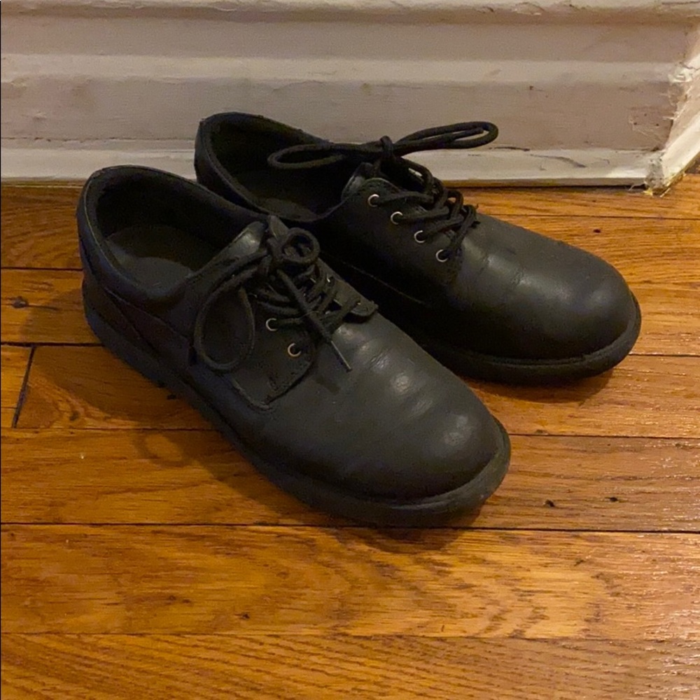 Non slip black vegan leather work shoe wide fit